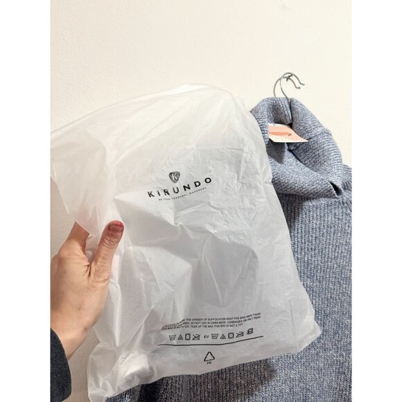 Kirundo Blue Turtleneck Knit Cape Sleeveless Sweater Size XL NWT - Picture 4 of 7